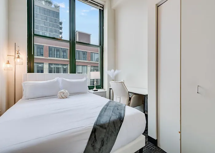 West Loop - Views With In & Out Parking 3 * Chicago